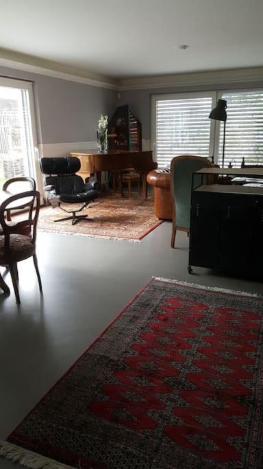 Appartement Dans Un Jardin เจนีวา ภายนอก รูปภาพ