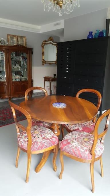 Appartement Dans Un Jardin เจนีวา ภายนอก รูปภาพ