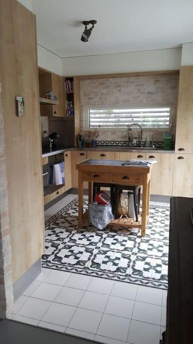 Appartement Dans Un Jardin เจนีวา ภายนอก รูปภาพ