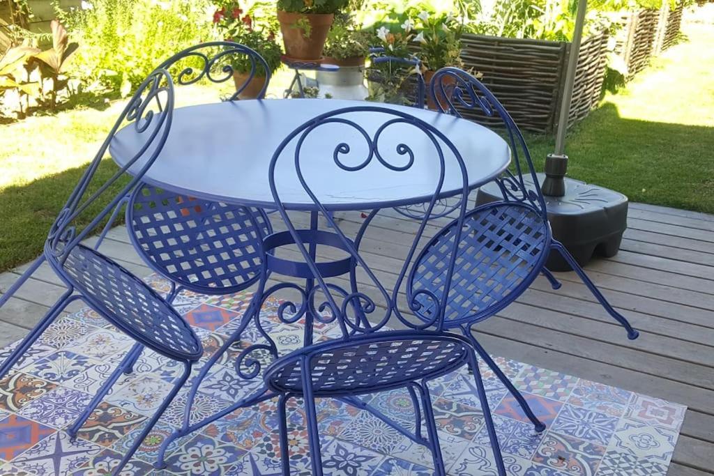 Appartement Dans Un Jardin เจนีวา ภายนอก รูปภาพ